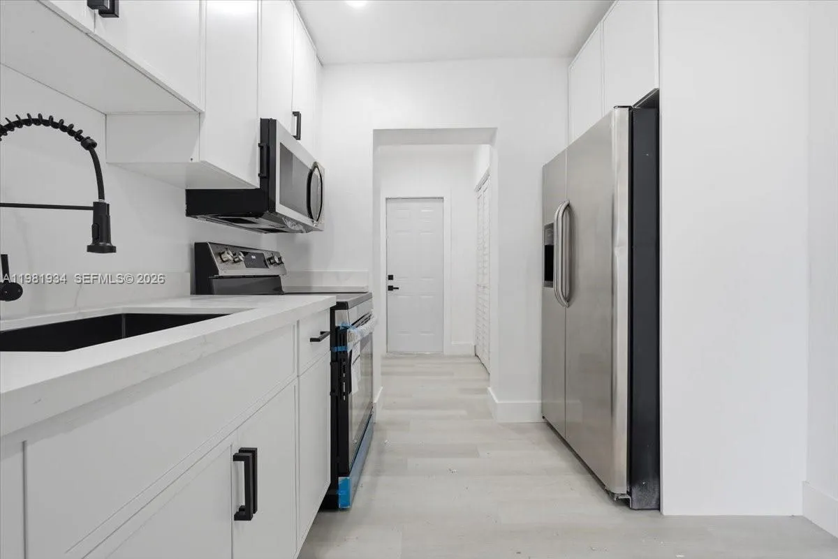 16240 Nw 22nd Ave, Miami Gardens, Florida 33054, Miami Gardens, Florida 33054, 3 Bedrooms Bedrooms, ,2 BathroomsBathrooms,Residential,For Sale,16240 Nw 22nd Ave, Miami Gardens, Florida 33054,A11981934