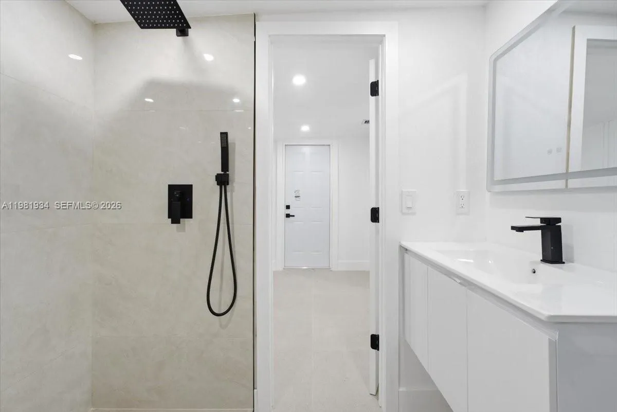 16240 Nw 22nd Ave, Miami Gardens, Florida 33054, Miami Gardens, Florida 33054, 3 Bedrooms Bedrooms, ,2 BathroomsBathrooms,Residential,For Sale,16240 Nw 22nd Ave, Miami Gardens, Florida 33054,A11981934