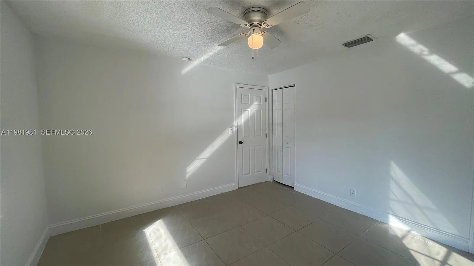 621 Nw 38th Pl, Deerfield Beach, Florida 33064, Deerfield Beach, Florida 33064, 4 Bedrooms Bedrooms, ,2 BathroomsBathrooms,Residential Lease,For Rent,621 Nw 38th Pl, Deerfield Beach, Florida 33064,A11981981