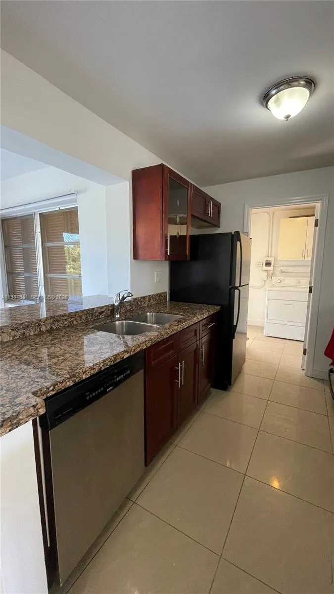 621 Nw 38th Pl, Deerfield Beach, Florida 33064, Deerfield Beach, Florida 33064, 4 Bedrooms Bedrooms, ,2 BathroomsBathrooms,Residential Lease,For Rent,621 Nw 38th Pl, Deerfield Beach, Florida 33064,A11981981
