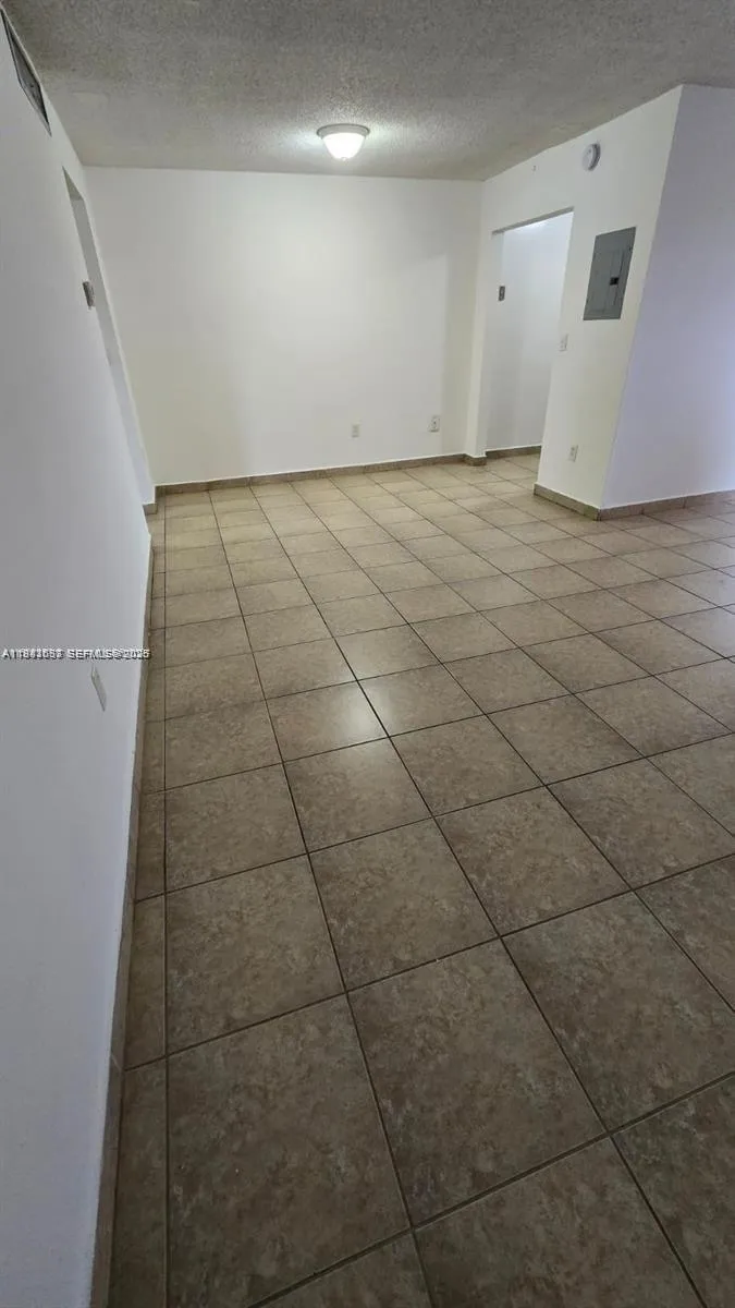 690 Ne 123rd St 208, North Miami, Florida 33161, North Miami, Florida 33161, 1 Bedroom Bedrooms, ,1 BathroomBathrooms,Residential Lease,For Rent,690 Ne 123rd St 208, North Miami, Florida 33161,A11981633