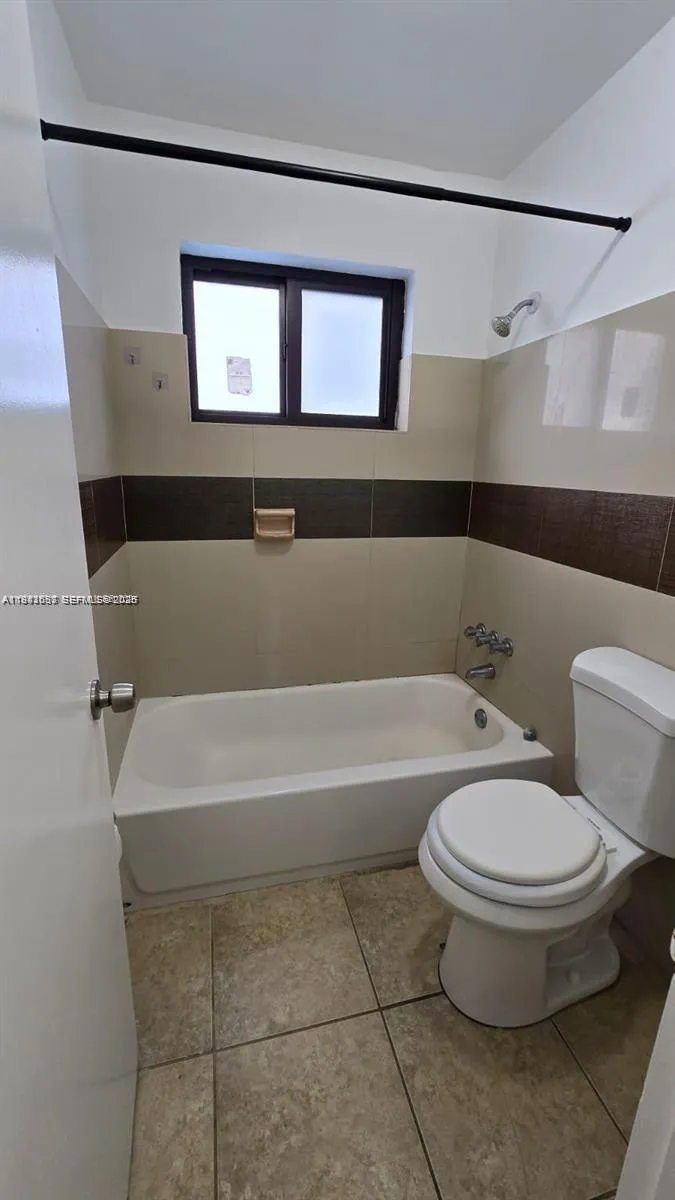 690 Ne 123rd St 208, North Miami, Florida 33161, North Miami, Florida 33161, 1 Bedroom Bedrooms, ,1 BathroomBathrooms,Residential Lease,For Rent,690 Ne 123rd St 208, North Miami, Florida 33161,A11981633