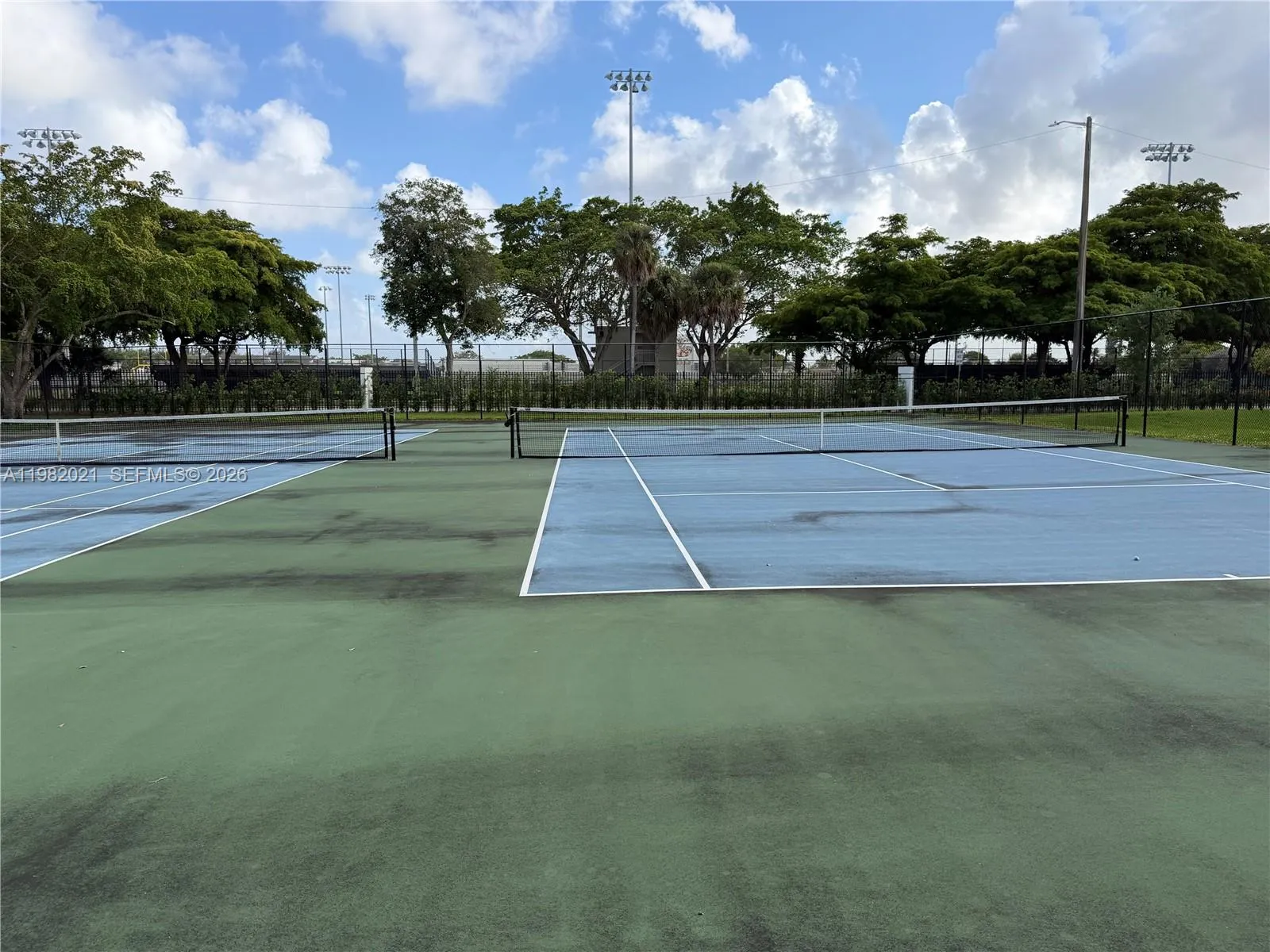 206 Lake Pointe Dr 206, Oakland Park, Florida 3330, Oakland Park, Florida 33309, 2 Bedrooms Bedrooms, ,2 BathroomsBathrooms,Residential Lease,For Rent,206 Lake Pointe Dr 206, Oakland Park, Florida 3330,A11982021