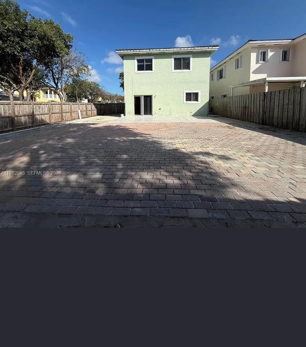 390 Ne 35th Ave 0, Homestead, Florida 33033, Homestead, Florida 33033, 3 Bedrooms Bedrooms, ,2 BathroomsBathrooms,Residential Lease,For Rent,390 Ne 35th Ave 0, Homestead, Florida 33033,A11982045