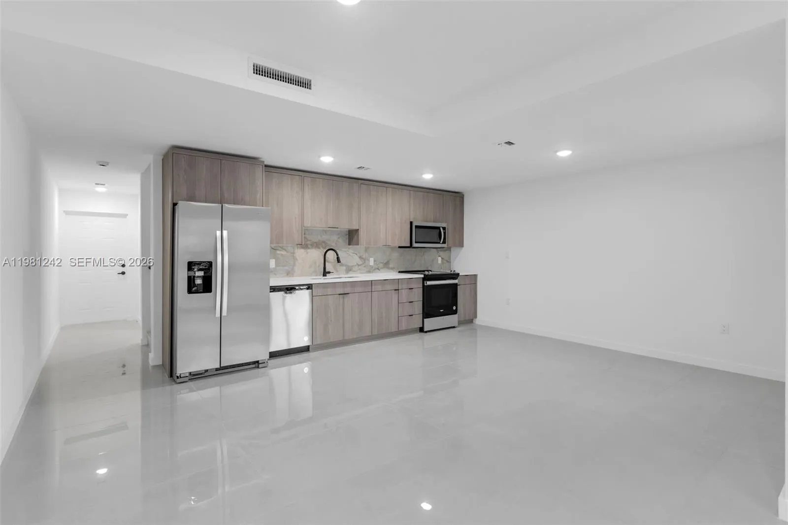 Homestead, Florida 33032, 4 Bedrooms Bedrooms, ,3 BathroomsBathrooms,Residential Lease,For Rent,A11981242