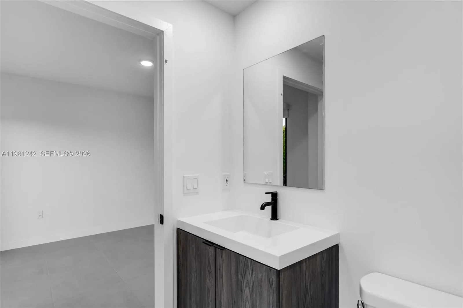 Homestead, Florida 33032, 4 Bedrooms Bedrooms, ,3 BathroomsBathrooms,Residential Lease,For Rent,A11981242