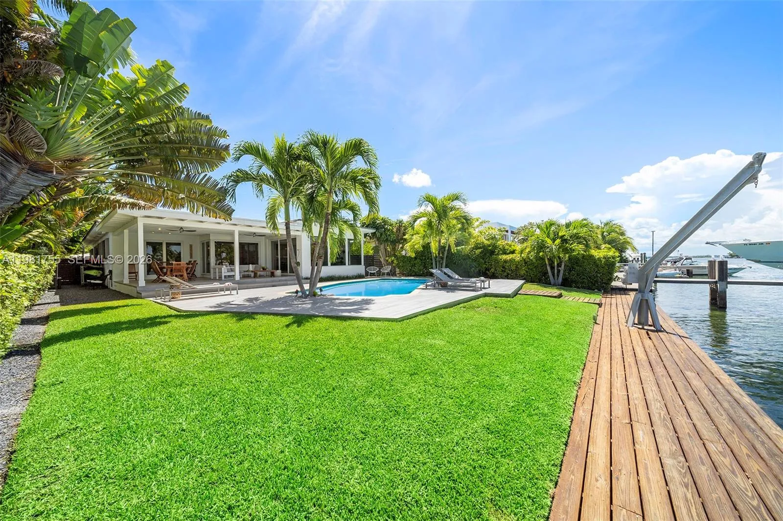 365 N Shore Dr, Miami Beach, Florida 33141, Miami Beach, Florida 33141, 4 Bedrooms Bedrooms, ,4 BathroomsBathrooms,Residential Lease,For Rent,365 N Shore Dr, Miami Beach, Florida 33141,A11981755