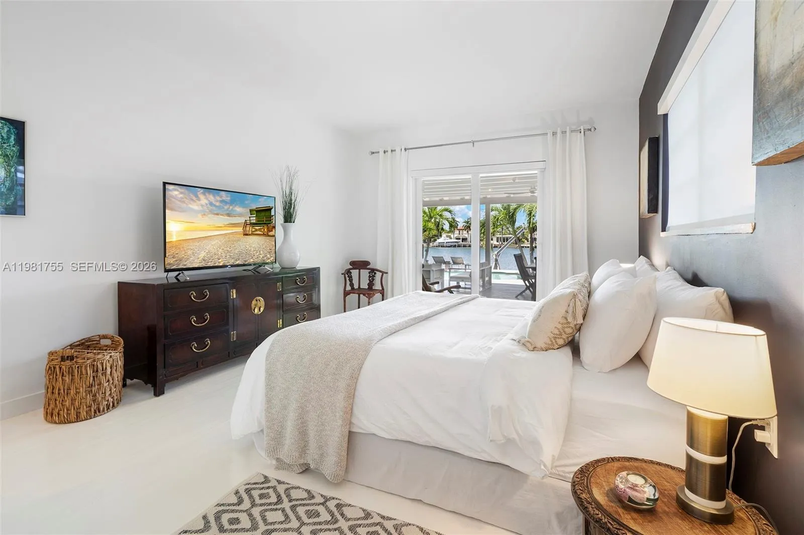 365 N Shore Dr, Miami Beach, Florida 33141, Miami Beach, Florida 33141, 4 Bedrooms Bedrooms, ,4 BathroomsBathrooms,Residential Lease,For Rent,365 N Shore Dr, Miami Beach, Florida 33141,A11981755