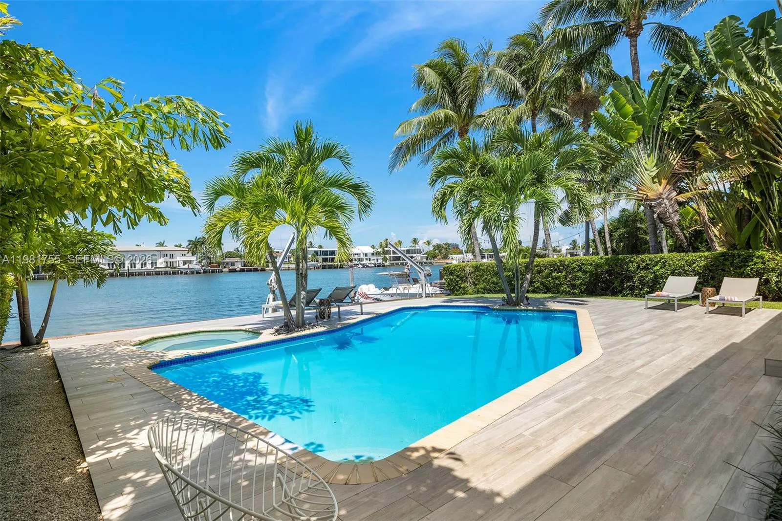 365 N Shore Dr, Miami Beach, Florida 33141, Miami Beach, Florida 33141, 4 Bedrooms Bedrooms, ,4 BathroomsBathrooms,Residential Lease,For Rent,365 N Shore Dr, Miami Beach, Florida 33141,A11981755