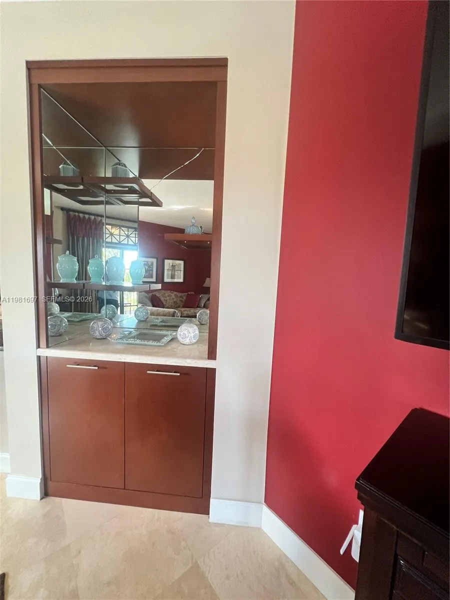 2401 N Ocean Blvd 500, Fort Lauderdale, Florida 33, Fort Lauderdale, Florida 33305, 2 Bedrooms Bedrooms, ,2 BathroomsBathrooms,Residential Lease,For Rent,2401 N Ocean Blvd 500, Fort Lauderdale, Florida 33,A11981697