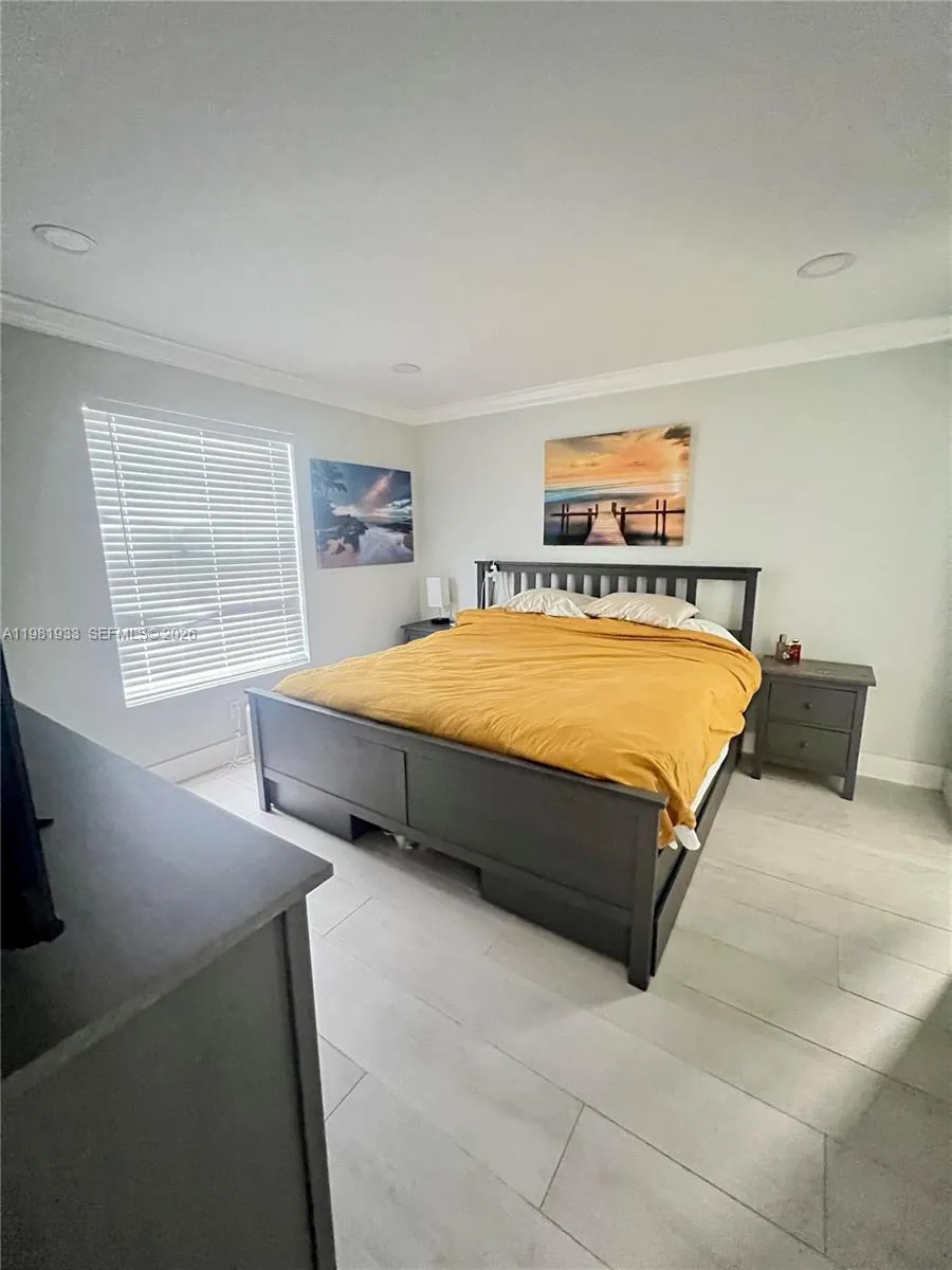 2900 Banyan St 101, Fort Lauderdale, Florida 33316, Fort Lauderdale, Florida 33316, 2 Bedrooms Bedrooms, ,2 BathroomsBathrooms,Residential Lease,For Rent,2900 Banyan St 101, Fort Lauderdale, Florida 33316,A11981933