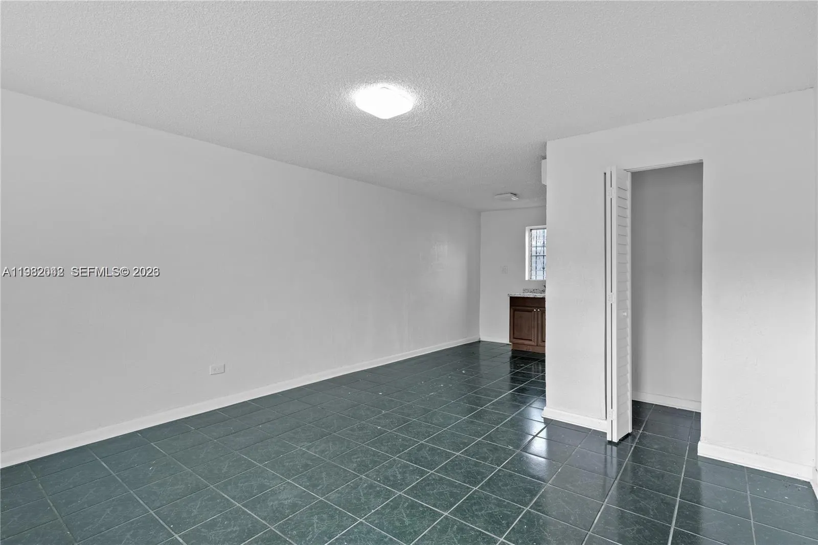 1445 Nw 2nd Ave 3, Florida City, Florida 33034, Florida City, Florida 33034, ,1 BathroomBathrooms,Residential Lease,For Rent,1445 Nw 2nd Ave 3, Florida City, Florida 33034,A11982042