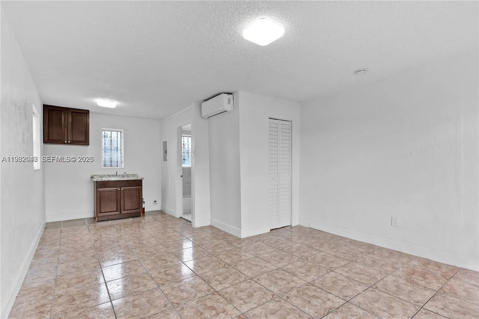 1445 Nw 2nd Ave 3, Florida City, Florida 33034, Florida City, Florida 33034, ,1 BathroomBathrooms,Residential Lease,For Rent,1445 Nw 2nd Ave 3, Florida City, Florida 33034,A11982042