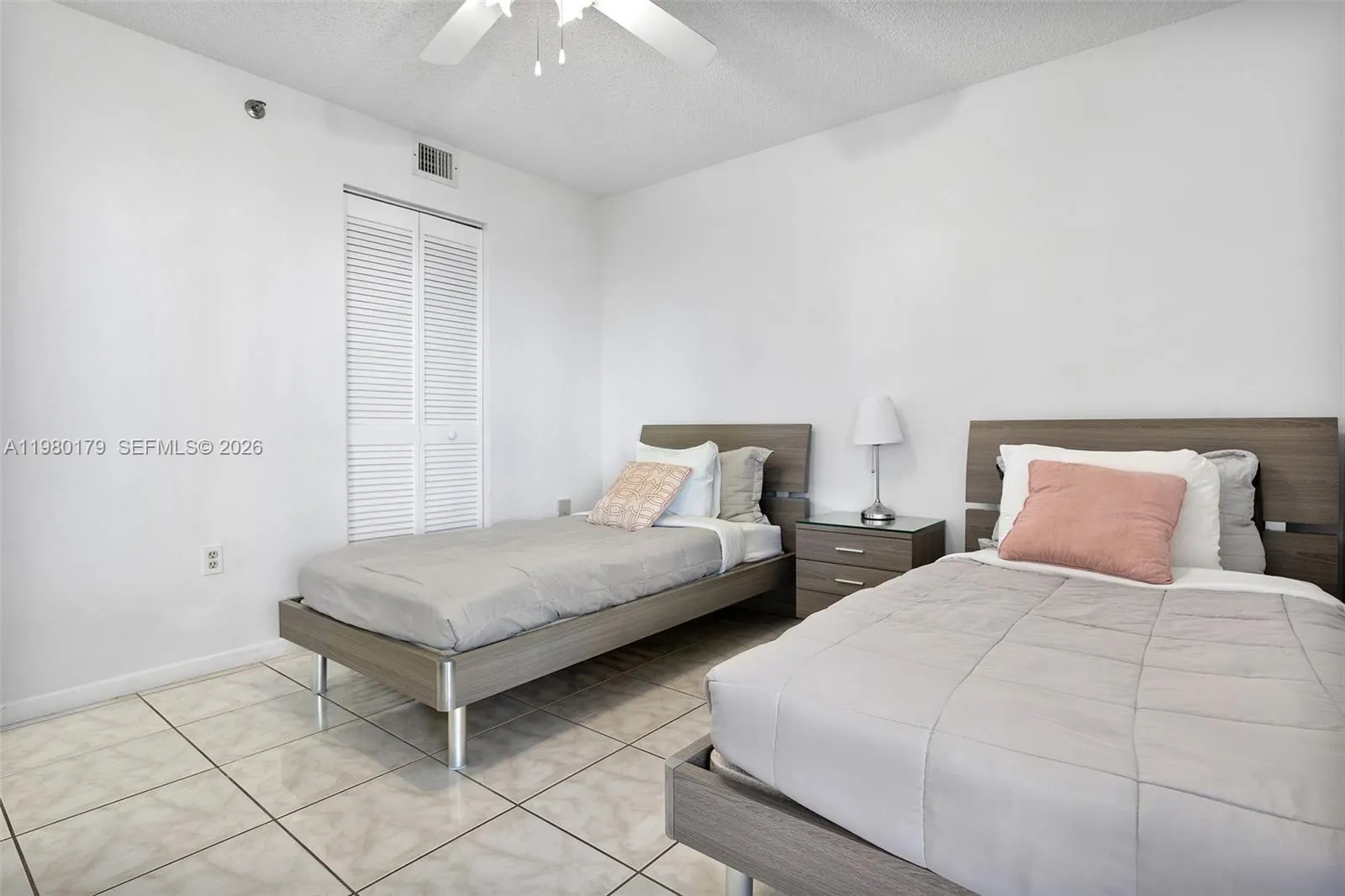 17801 N Bay Rd 607, Sunny Isles Beach, Florida 331, Sunny Isles Beach, Florida 33160, 2 Bedrooms Bedrooms, ,2 BathroomsBathrooms,Residential,For Sale,17801 N Bay Rd 607, Sunny Isles Beach, Florida 331,A11980179