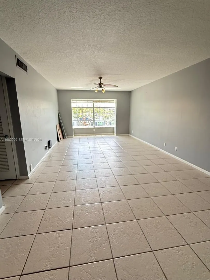 2261 Ne 67th St 1823, Fort Lauderdale, Florida 333, Fort Lauderdale, Florida 33308, 2 Bedrooms Bedrooms, ,2 BathroomsBathrooms,Residential Lease,For Rent,2261 Ne 67th St 1823, Fort Lauderdale, Florida 333,A11982090