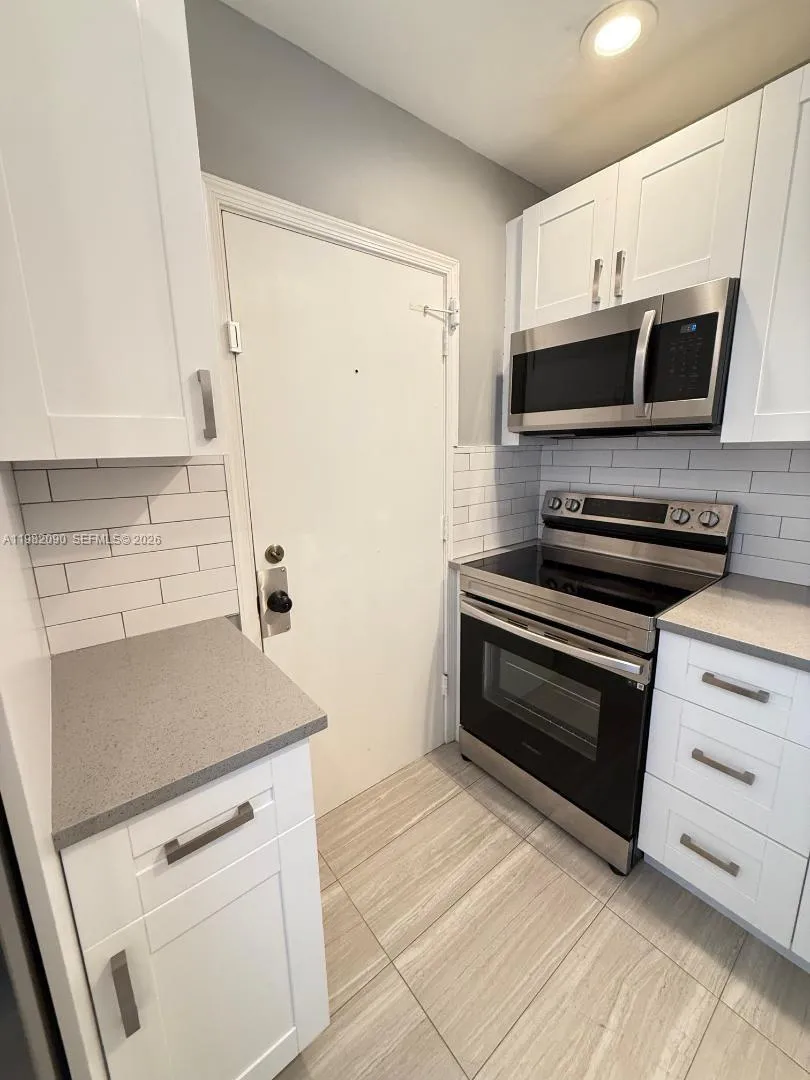 2261 Ne 67th St 1823, Fort Lauderdale, Florida 333, Fort Lauderdale, Florida 33308, 2 Bedrooms Bedrooms, ,2 BathroomsBathrooms,Residential Lease,For Rent,2261 Ne 67th St 1823, Fort Lauderdale, Florida 333,A11982090