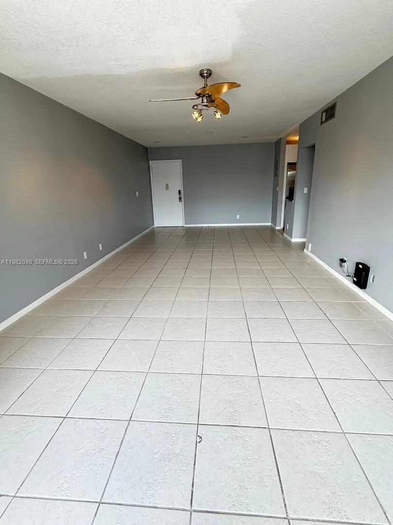 2261 Ne 67th St 1823, Fort Lauderdale, Florida 333, Fort Lauderdale, Florida 33308, 2 Bedrooms Bedrooms, ,2 BathroomsBathrooms,Residential Lease,For Rent,2261 Ne 67th St 1823, Fort Lauderdale, Florida 333,A11982090