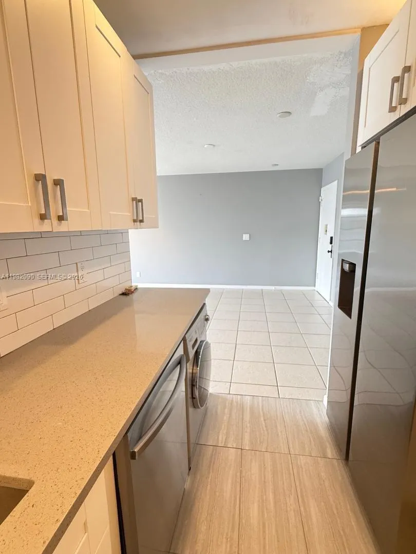 2261 Ne 67th St 1823, Fort Lauderdale, Florida 333, Fort Lauderdale, Florida 33308, 2 Bedrooms Bedrooms, ,2 BathroomsBathrooms,Residential Lease,For Rent,2261 Ne 67th St 1823, Fort Lauderdale, Florida 333,A11982090