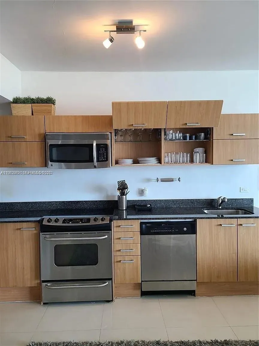 350 S Miami Ave 2109, Miami, Florida 33130, Miami, Florida 33130, 1 Bedroom Bedrooms, ,1 BathroomBathrooms,Residential Lease,For Rent,350 S Miami Ave 2109, Miami, Florida 33130,A11982062