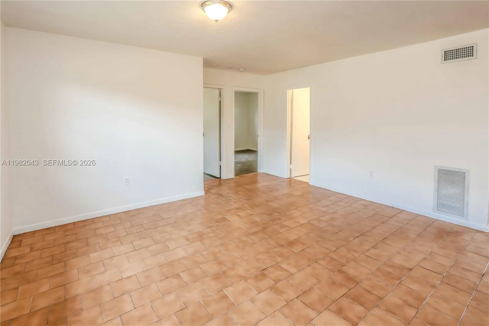 6747 Nw 5th Ct 2, Miami, Florida 33150, Miami, Florida 33150, 2 Bedrooms Bedrooms, ,1 BathroomBathrooms,Residential Lease,For Rent,6747 Nw 5th Ct 2, Miami, Florida 33150,A11982043