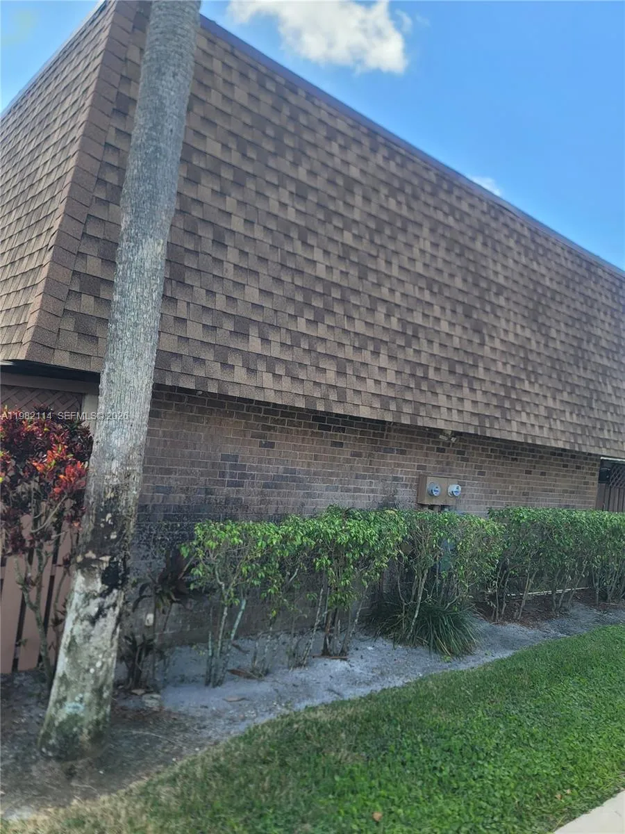 5961 Nw 54th Ln, Tamarac, Florida 33319, Tamarac, Florida 33319, 3 Bedrooms Bedrooms, ,2 BathroomsBathrooms,Residential,For Sale,5961 Nw 54th Ln, Tamarac, Florida 33319,A11982114