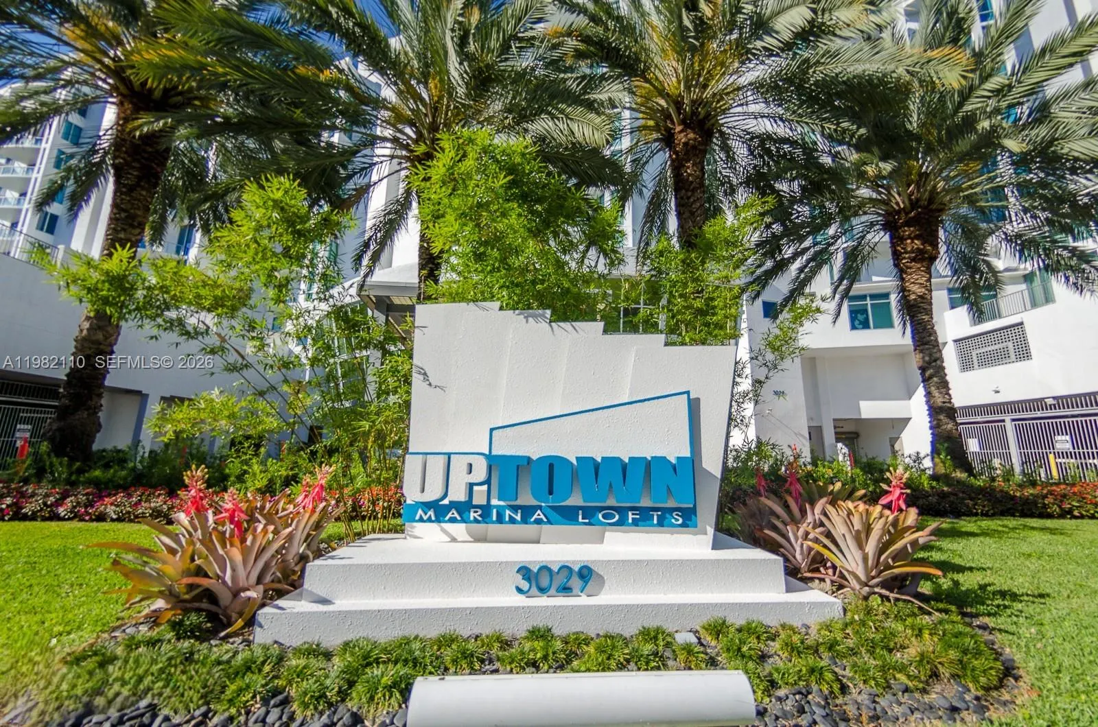 3029 Ne 188th St 907, Aventura, Florida 33180, Aventura, Florida 33180, 2 Bedrooms Bedrooms, ,2 BathroomsBathrooms,Residential Lease,For Rent,3029 Ne 188th St 907, Aventura, Florida 33180,A11982110