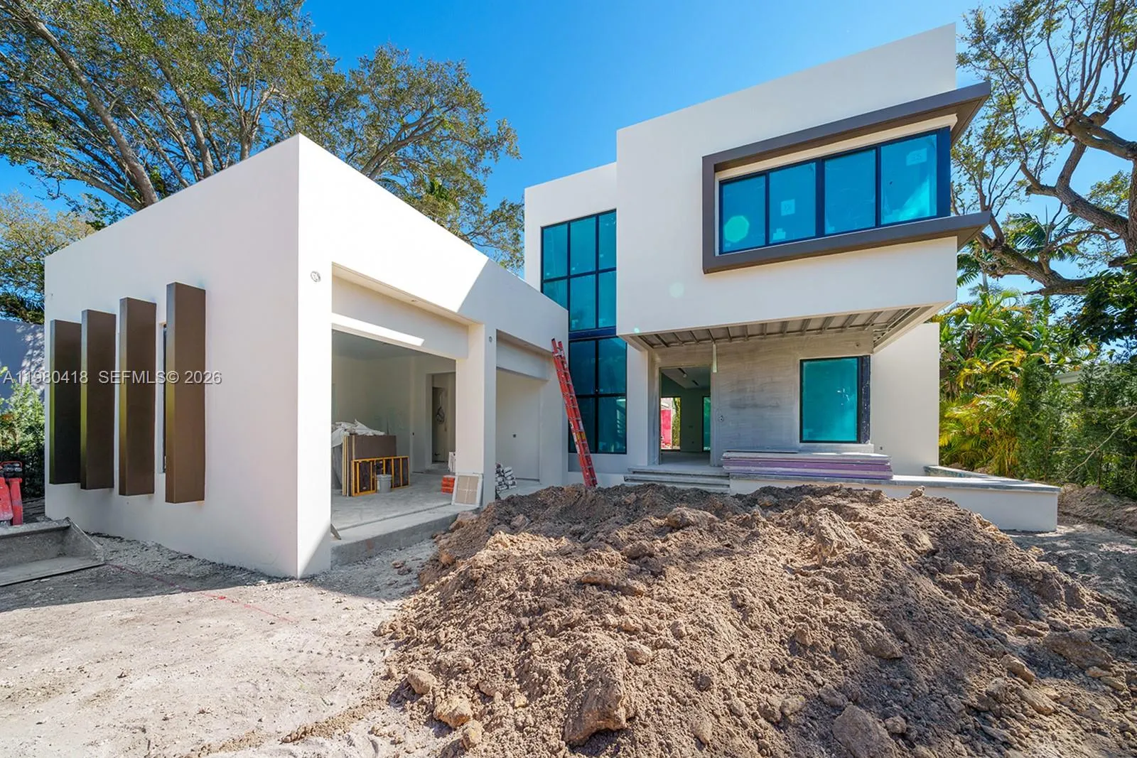 820 Ne 111th St, Biscayne Park, Florida 33161, Biscayne Park, Florida 33161, 6 Bedrooms Bedrooms, ,7 BathroomsBathrooms,Residential,For Sale,820 Ne 111th St, Biscayne Park, Florida 33161,A11980418