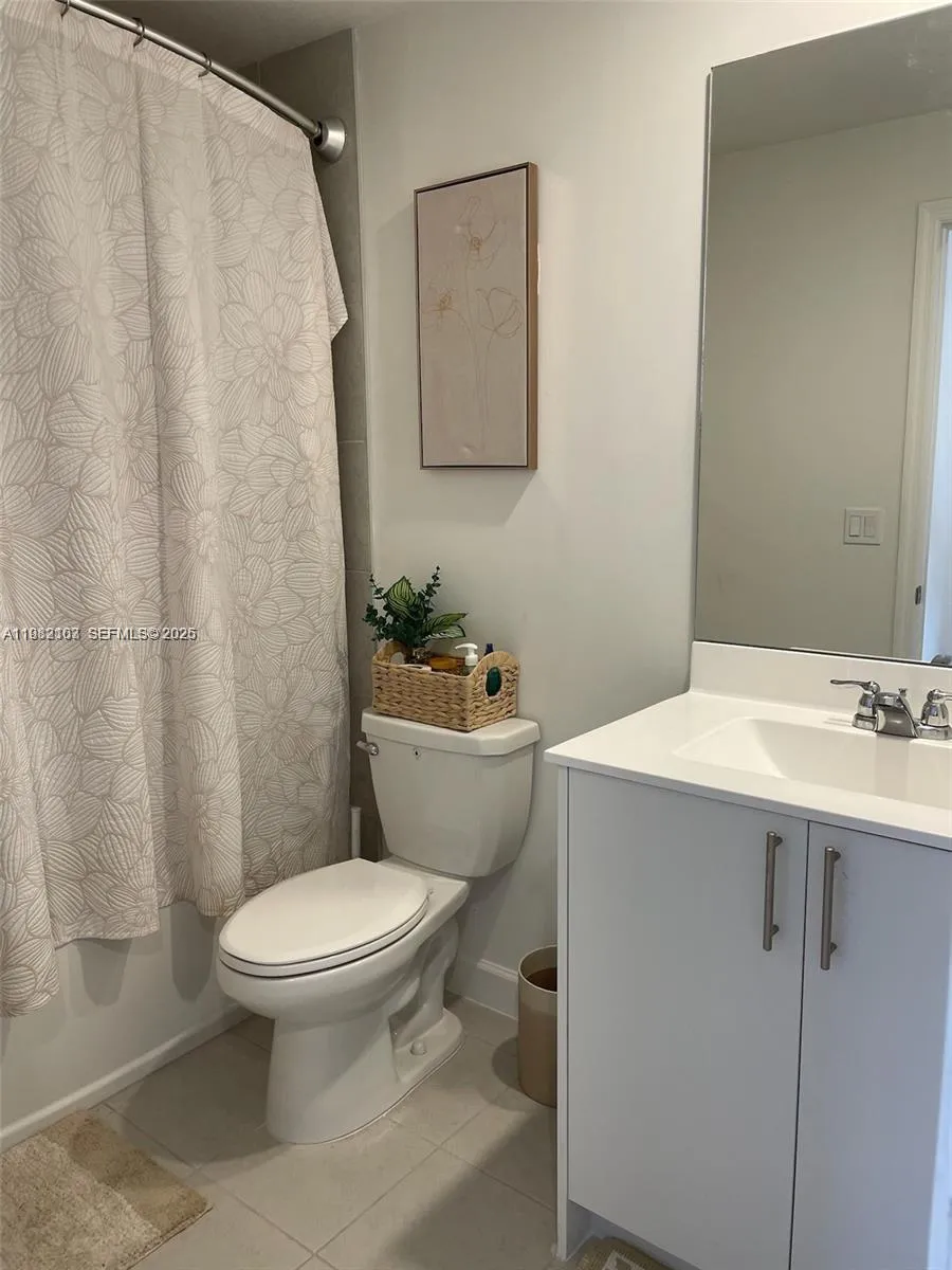 5000 Sw 37th St, Pembroke Park, Florida 33023, Pembroke Park, Florida 33023, 3 Bedrooms Bedrooms, ,2 BathroomsBathrooms,Residential,For Sale,5000 Sw 37th St, Pembroke Park, Florida 33023,A11982103