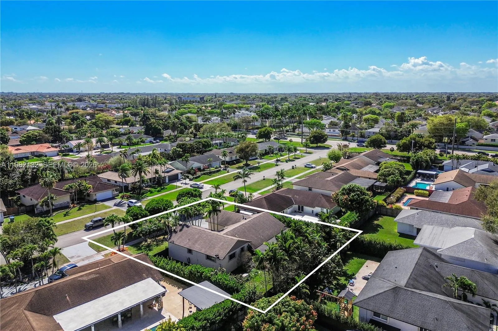 11541 Sw 100th St, Miami, Florida 33176, Miami, Florida 33176, 3 Bedrooms Bedrooms, ,2 BathroomsBathrooms,Residential,For Sale,11541 Sw 100th St, Miami, Florida 33176,A11982132