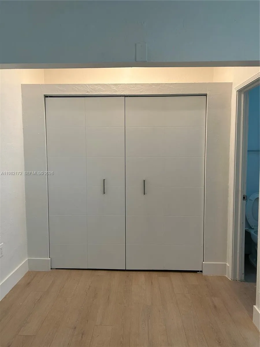 1025 Meridian Ave 207, Miami Beach, Florida 33139, Miami Beach, Florida 33139, ,1 BathroomBathrooms,Residential Lease,For Rent,1025 Meridian Ave 207, Miami Beach, Florida 33139,A11982172