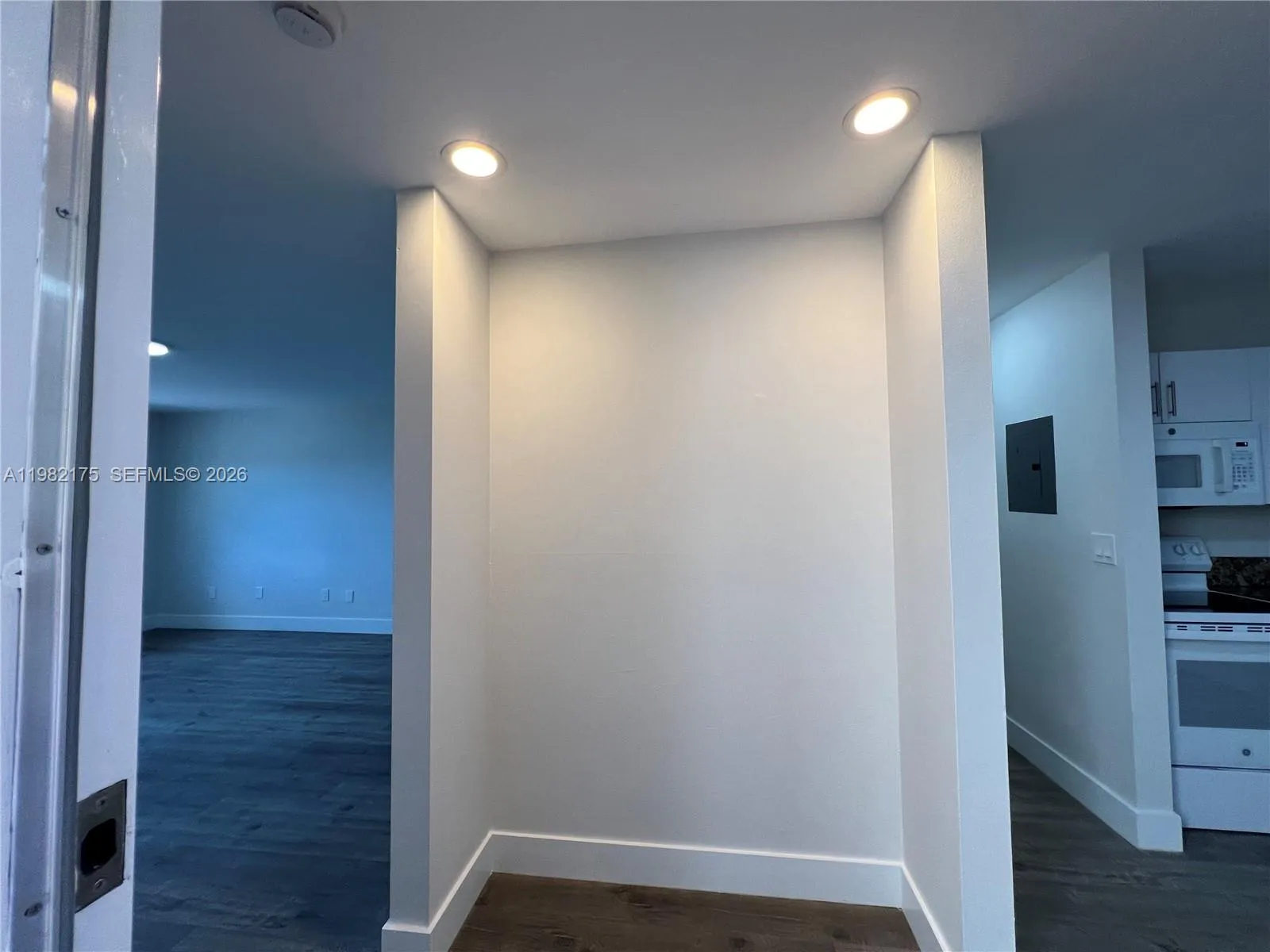 21133 Sw 85th Ave 302, Cutler Bay, Florida 33189, Cutler Bay, Florida 33189, 1 Bedroom Bedrooms, ,1 BathroomBathrooms,Residential Lease,For Rent,21133 Sw 85th Ave 302, Cutler Bay, Florida 33189,A11982175 21133 Sw 85th Ave 302, Cutler Bay, Florida 33189, Cutler Bay, Florida 33189, 1 Bedroom Bedrooms, ,1 BathroomBathrooms,Residential Lease,For Rent,21133 Sw 85th Ave 302, Cutler Bay, Florida 33189,A11982175