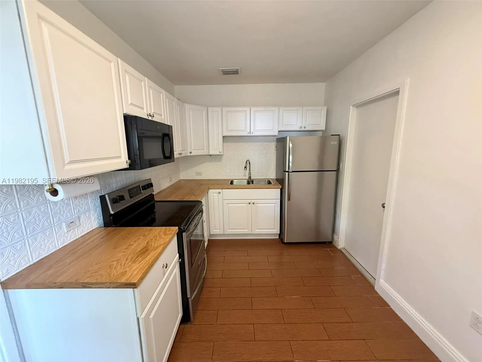 294 Ne 57th St, Miami, Florida 33137, Miami, Florida 33137, ,Residential Income,For Sale,294 Ne 57th St, Miami, Florida 33137,A11982195