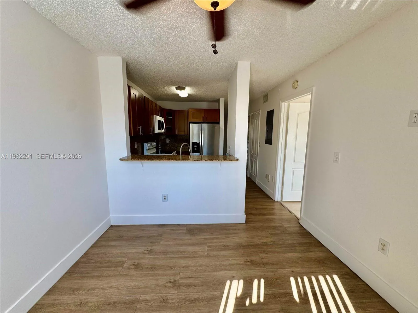 4681 Nw 9th St 211, Miami, Florida 33126, Miami, Florida 33126, 2 Bedrooms Bedrooms, ,2 BathroomsBathrooms,Residential Lease,For Rent,4681 Nw 9th St 211, Miami, Florida 33126,A11982201