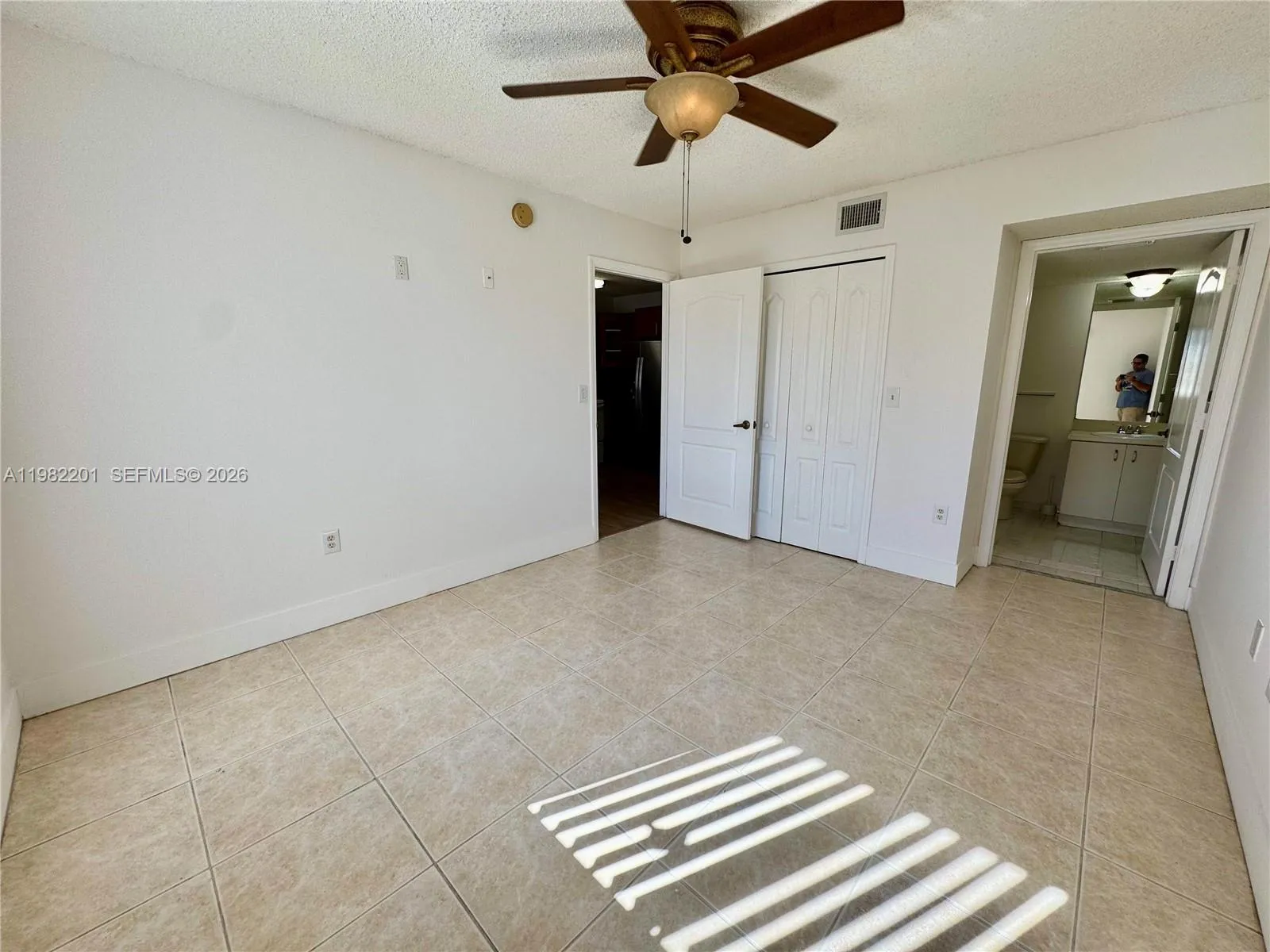 4681 Nw 9th St 211, Miami, Florida 33126, Miami, Florida 33126, 2 Bedrooms Bedrooms, ,2 BathroomsBathrooms,Residential Lease,For Rent,4681 Nw 9th St 211, Miami, Florida 33126,A11982201