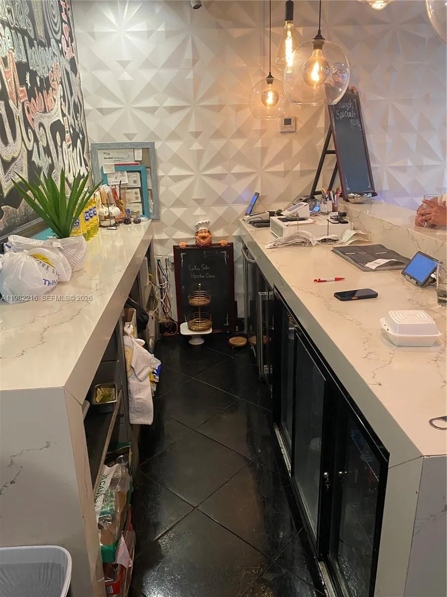 266 Ne 1th St, Miami, Florida 33132, Miami, Florida 33132, ,Business Opportunity,For Sale,266 Ne 1th St, Miami, Florida 33132,A11982216