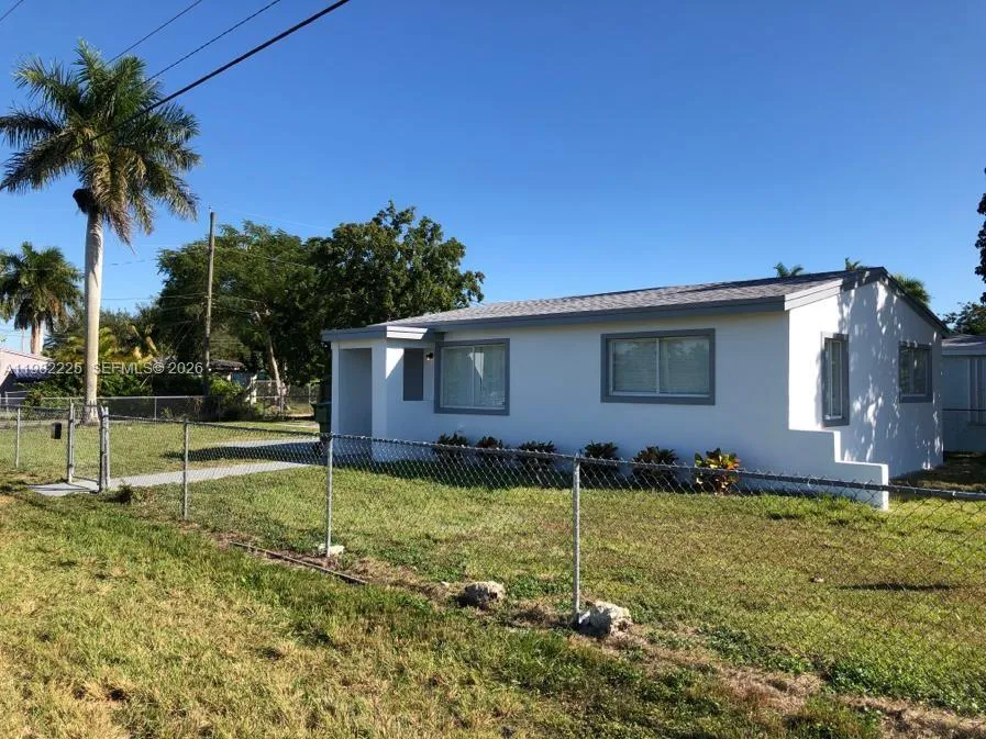 1401 Nw 8th Ave, Homestead, Florida 33030, Homestead, Florida 33030, 2 Bedrooms Bedrooms, ,1 BathroomBathrooms,Residential Lease,For Rent,1401 Nw 8th Ave, Homestead, Florida 33030,A11982225