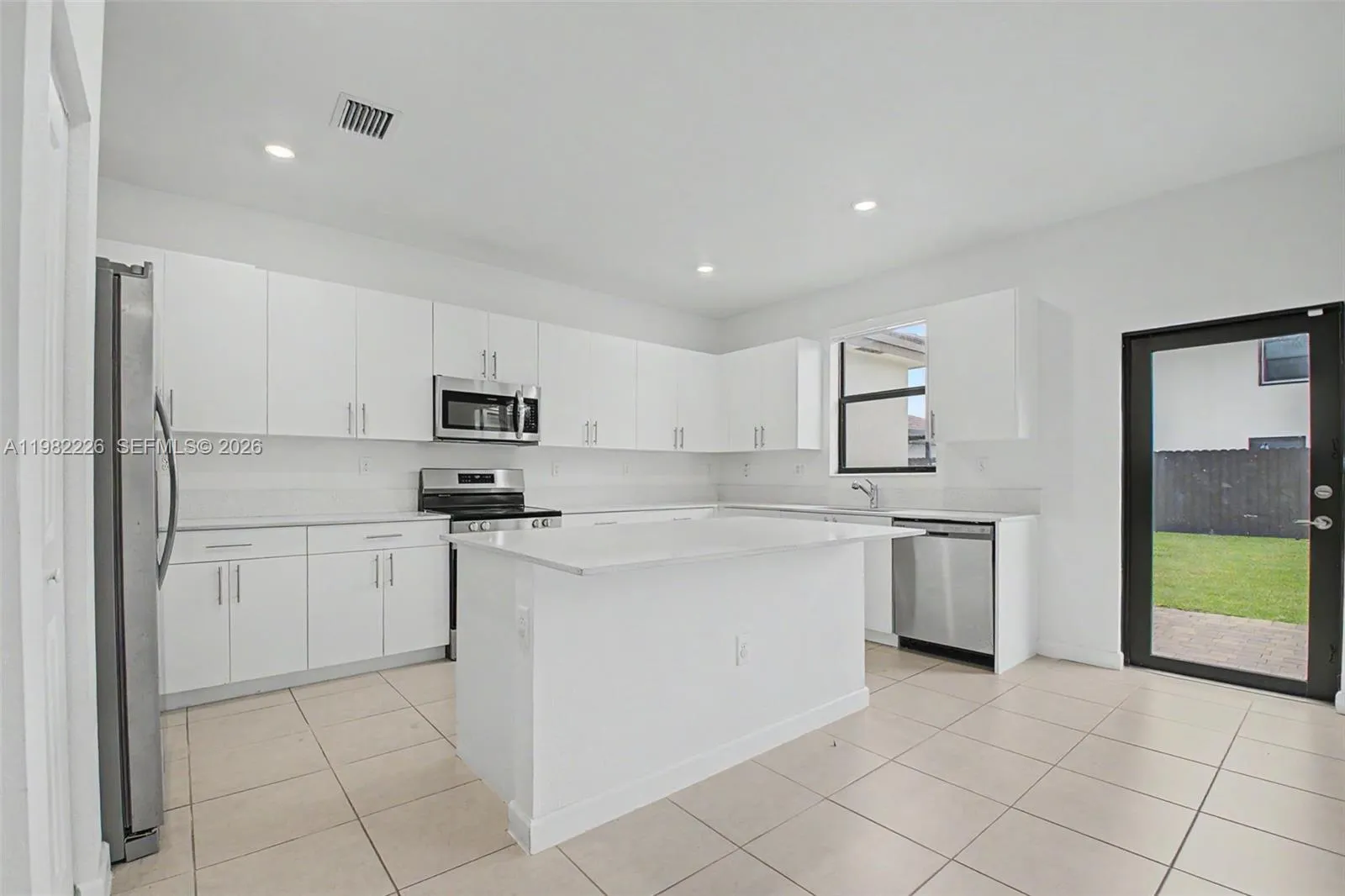 23339 Sw 133rd Ave 23339, Homestead, Florida 33032, Homestead, Florida 33032, 4 Bedrooms Bedrooms, ,3 BathroomsBathrooms,Residential Lease,For Rent,23339 Sw 133rd Ave 23339, Homestead, Florida 33032,A11982226
