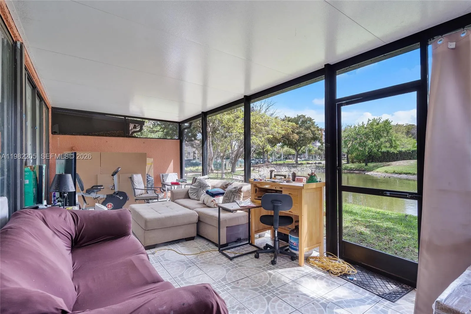 10304 Fairway Rd, Pembroke Pines, Florida 33026, Pembroke Pines, Florida 33026, 3 Bedrooms Bedrooms, ,2 BathroomsBathrooms,Residential,For Sale,10304 Fairway Rd, Pembroke Pines, Florida 33026,A11982205