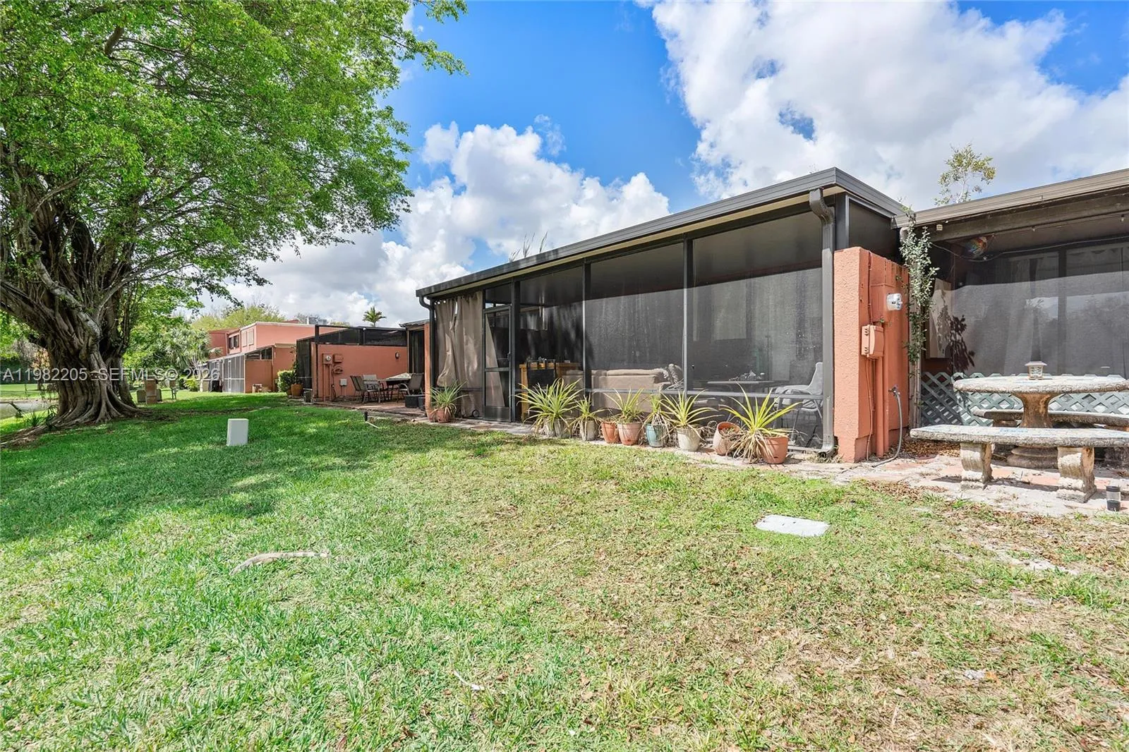 10304 Fairway Rd, Pembroke Pines, Florida 33026, Pembroke Pines, Florida 33026, 3 Bedrooms Bedrooms, ,2 BathroomsBathrooms,Residential,For Sale,10304 Fairway Rd, Pembroke Pines, Florida 33026,A11982205