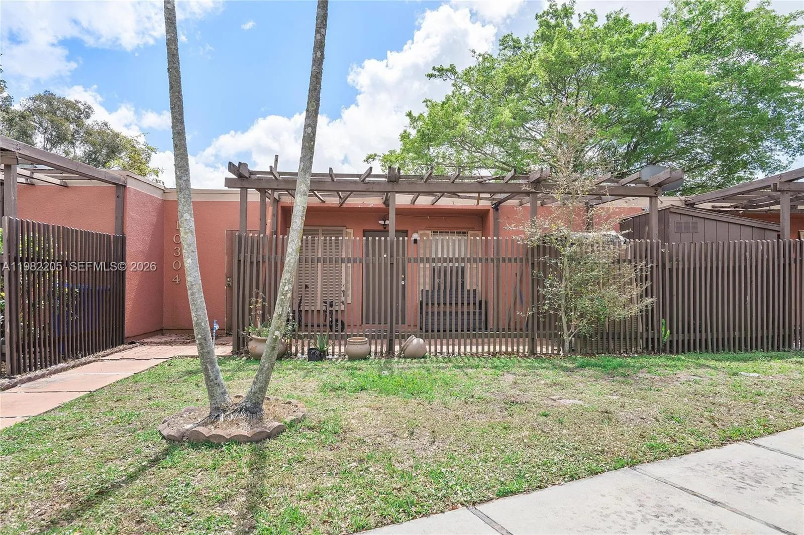 10304 Fairway Rd, Pembroke Pines, Florida 33026, Pembroke Pines, Florida 33026, 3 Bedrooms Bedrooms, ,2 BathroomsBathrooms,Residential,For Sale,10304 Fairway Rd, Pembroke Pines, Florida 33026,A11982205