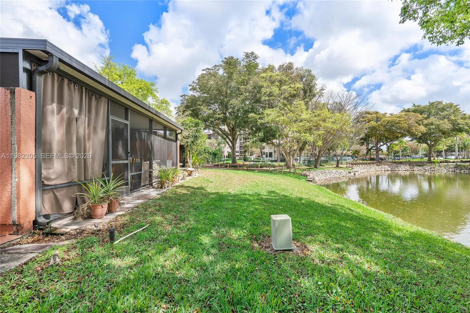 10304 Fairway Rd, Pembroke Pines, Florida 33026, Pembroke Pines, Florida 33026, 3 Bedrooms Bedrooms, ,2 BathroomsBathrooms,Residential,For Sale,10304 Fairway Rd, Pembroke Pines, Florida 33026,A11982205