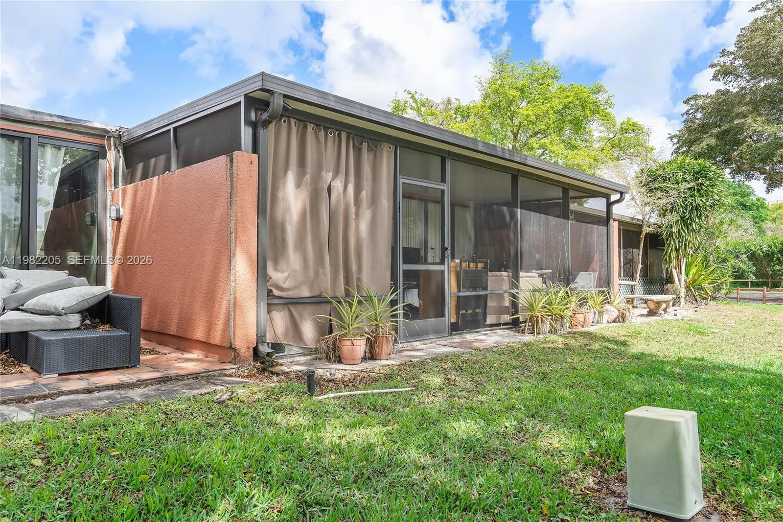 10304 Fairway Rd, Pembroke Pines, Florida 33026, Pembroke Pines, Florida 33026, 3 Bedrooms Bedrooms, ,2 BathroomsBathrooms,Residential,For Sale,10304 Fairway Rd, Pembroke Pines, Florida 33026,A11982205