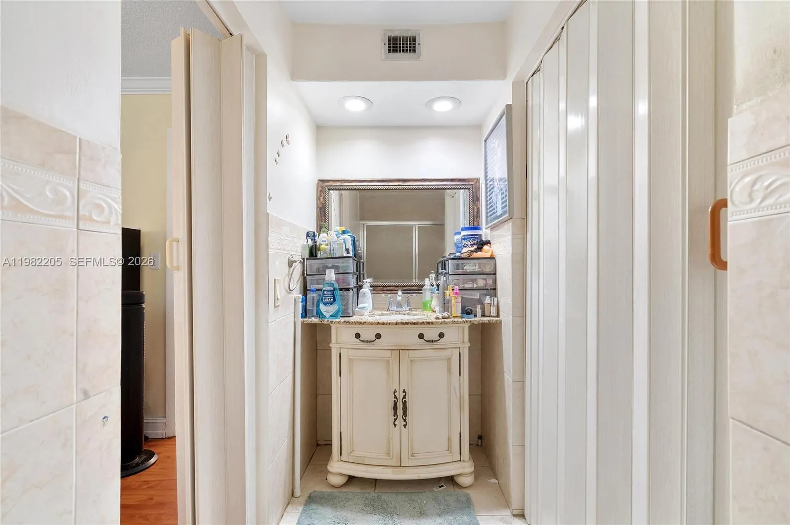 10304 Fairway Rd, Pembroke Pines, Florida 33026, Pembroke Pines, Florida 33026, 3 Bedrooms Bedrooms, ,2 BathroomsBathrooms,Residential,For Sale,10304 Fairway Rd, Pembroke Pines, Florida 33026,A11982205