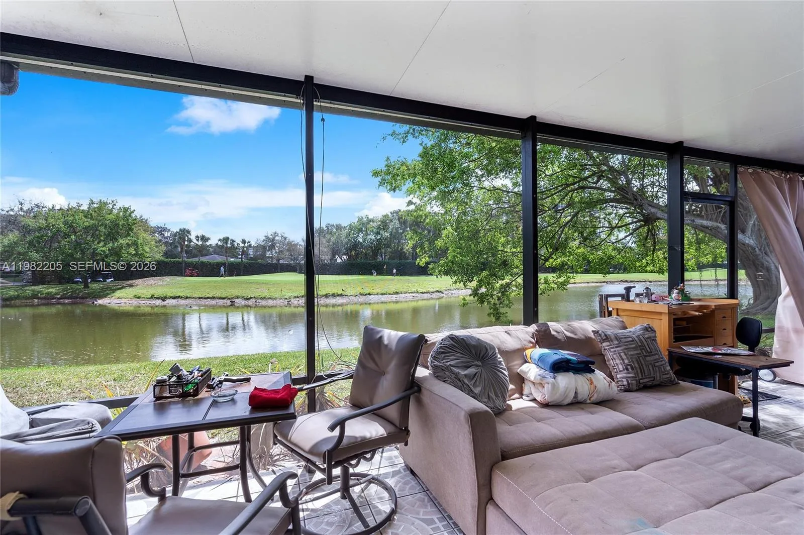 10304 Fairway Rd, Pembroke Pines, Florida 33026, Pembroke Pines, Florida 33026, 3 Bedrooms Bedrooms, ,2 BathroomsBathrooms,Residential,For Sale,10304 Fairway Rd, Pembroke Pines, Florida 33026,A11982205