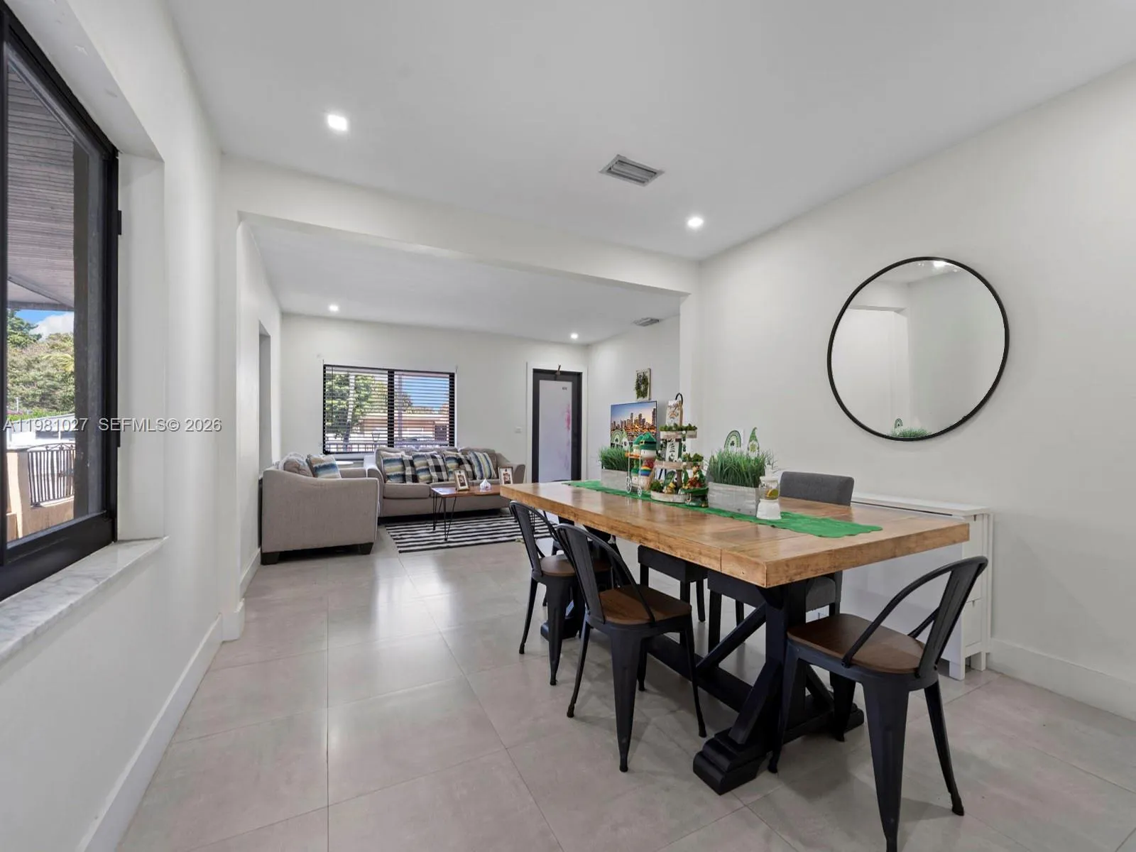252 E 36th St, Hialeah, Florida 33013, Hialeah, Florida 33013, ,Residential Income,For Sale,252 E 36th St, Hialeah, Florida 33013,A11981027