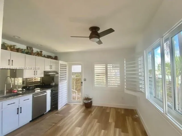 8040 Tatum Waterway Dr 5, Miami Beach, Florida 331, Miami Beach, Florida 33141, 2 Bedrooms Bedrooms, ,2 BathroomsBathrooms,Residential,For Sale,8040 Tatum Waterway Dr 5, Miami Beach, Florida 331,A11981329