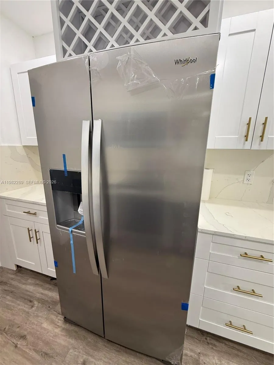 1014 W 66th St, Hialeah, Florida 33012, Hialeah, Florida 33012, 3 Bedrooms Bedrooms, ,2 BathroomsBathrooms,Residential,For Sale,1014 W 66th St, Hialeah, Florida 33012,A11982289