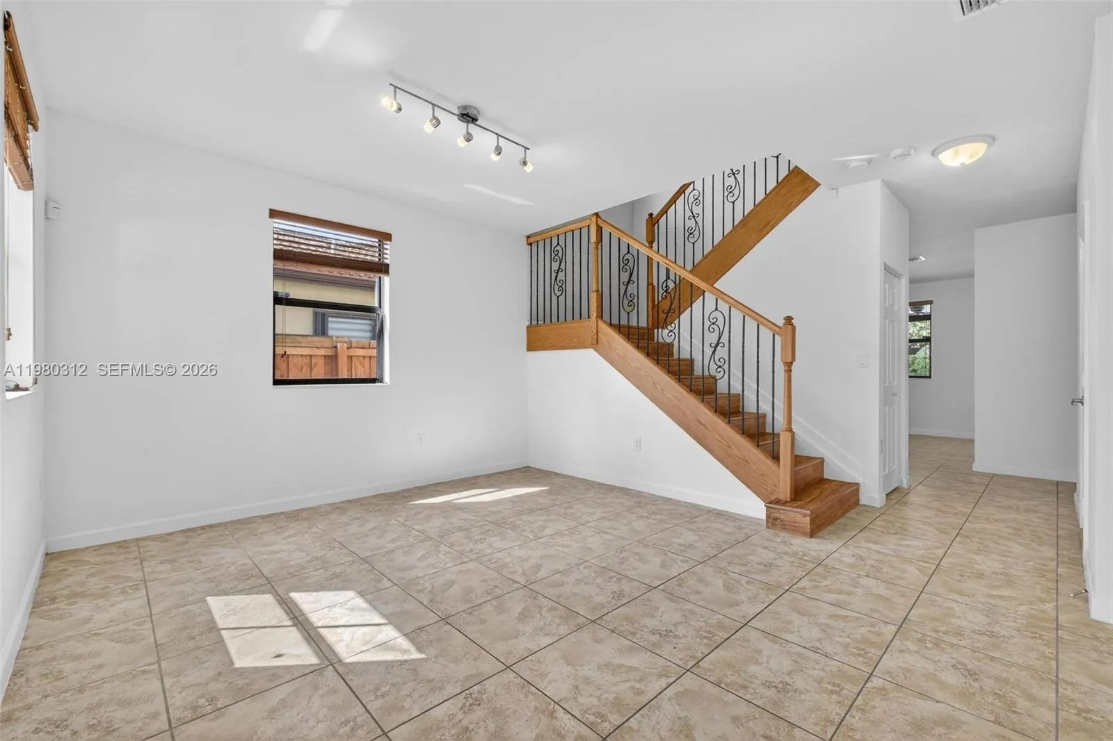 11561 Sw 232nd Ln 11561, Homestead, Florida 33032, Homestead, Florida 33032, 4 Bedrooms Bedrooms, ,2 BathroomsBathrooms,Residential Lease,For Rent,11561 Sw 232nd Ln 11561, Homestead, Florida 33032,A11980312