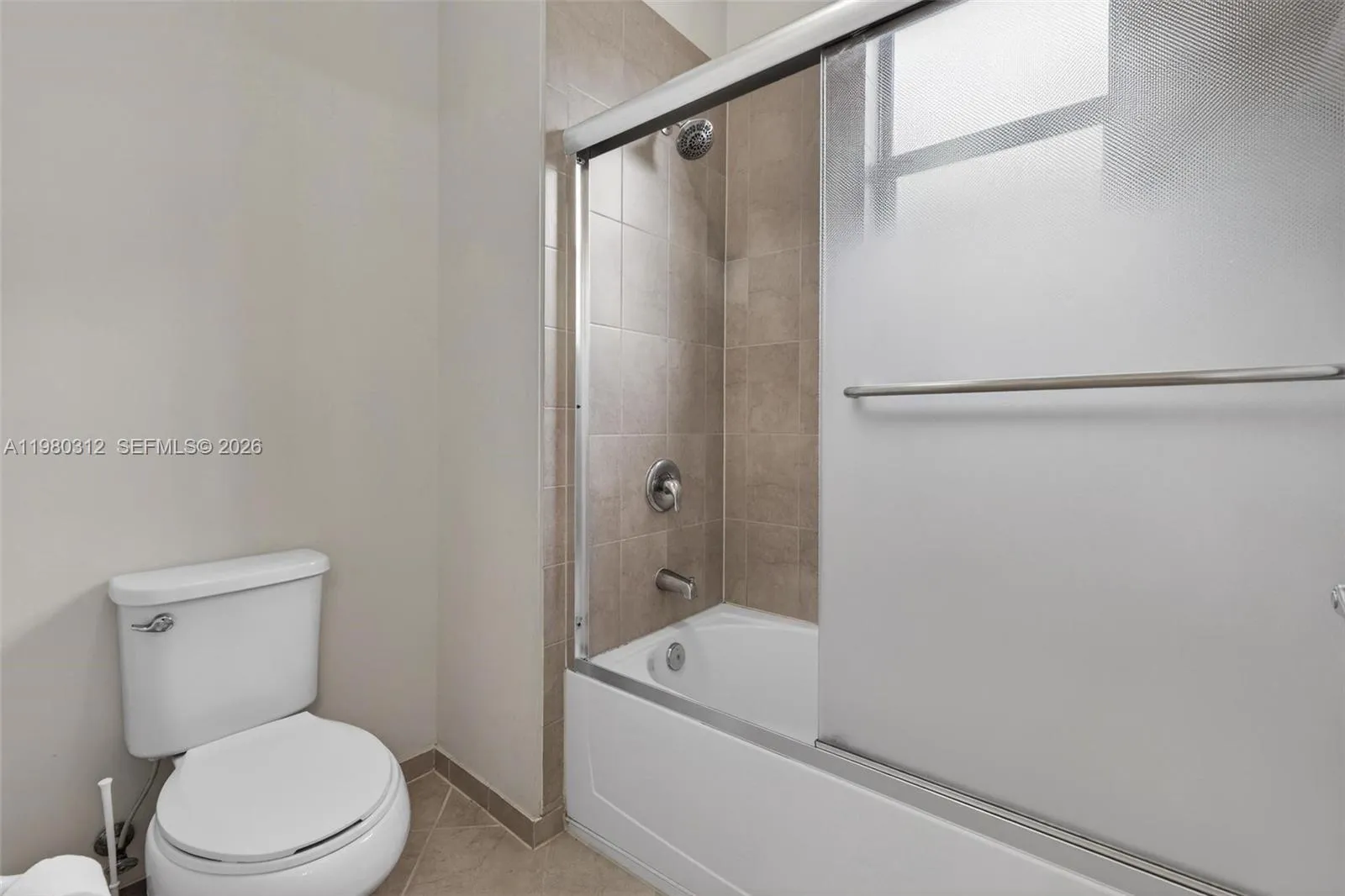 11561 Sw 232nd Ln 11561, Homestead, Florida 33032, Homestead, Florida 33032, 4 Bedrooms Bedrooms, ,2 BathroomsBathrooms,Residential Lease,For Rent,11561 Sw 232nd Ln 11561, Homestead, Florida 33032,A11980312