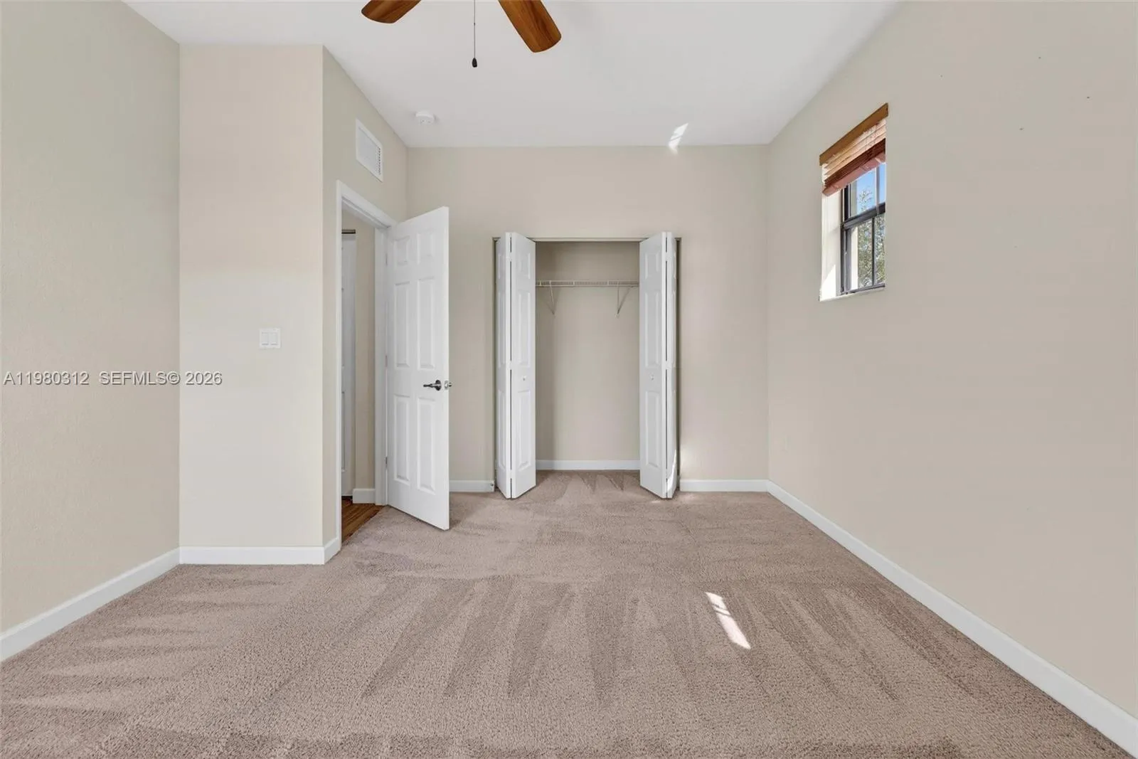 11561 Sw 232nd Ln 11561, Homestead, Florida 33032, Homestead, Florida 33032, 4 Bedrooms Bedrooms, ,2 BathroomsBathrooms,Residential Lease,For Rent,11561 Sw 232nd Ln 11561, Homestead, Florida 33032,A11980312